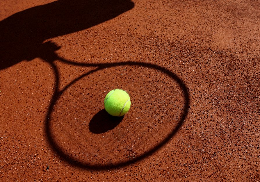 Tennis ball dormant